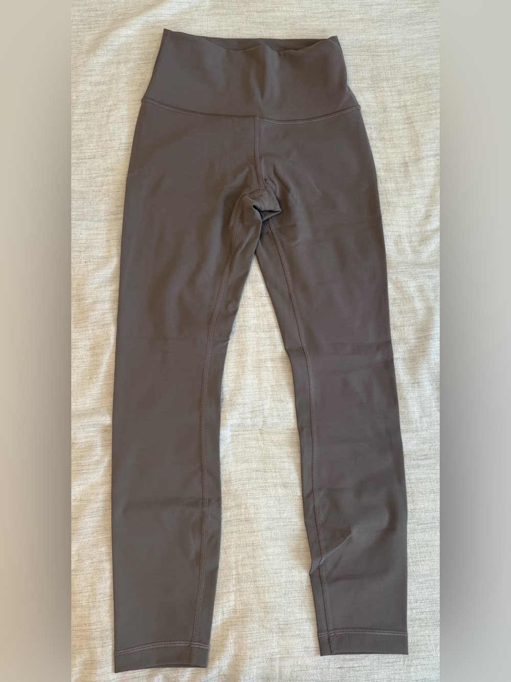 Lululemon Women’s Size 4